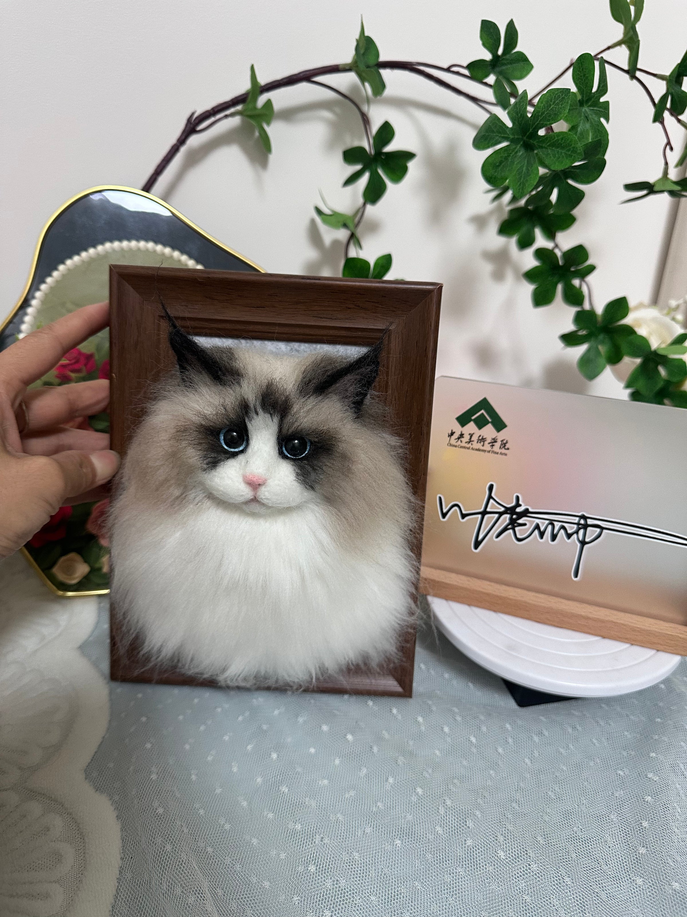 Custom Cat 3D Wool Felt Portrait With Photo Frame | Handmade Memorial Gifts