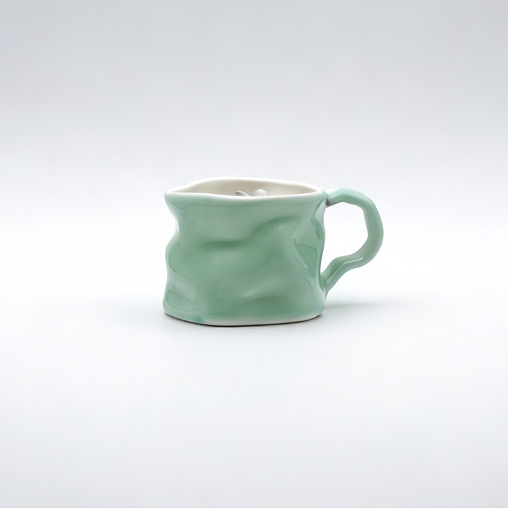 Irregular-Shaped Pet Coffee Cup